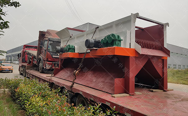 石材廠的泥石分離器——移動泥石篩分機，一機多用